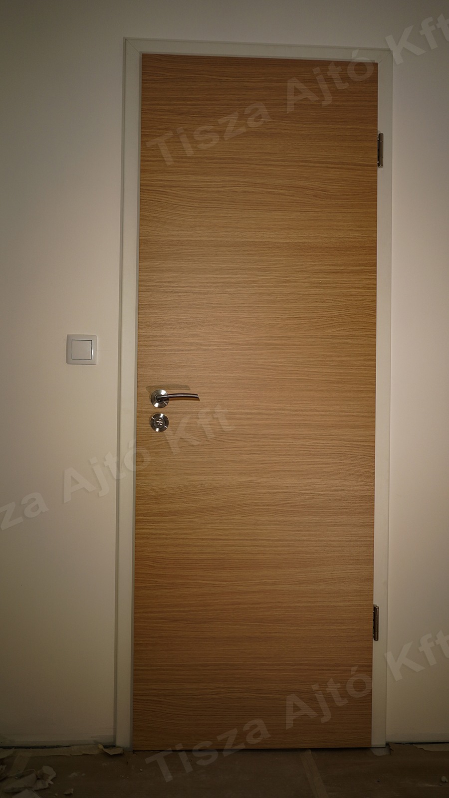 SA705228_1600